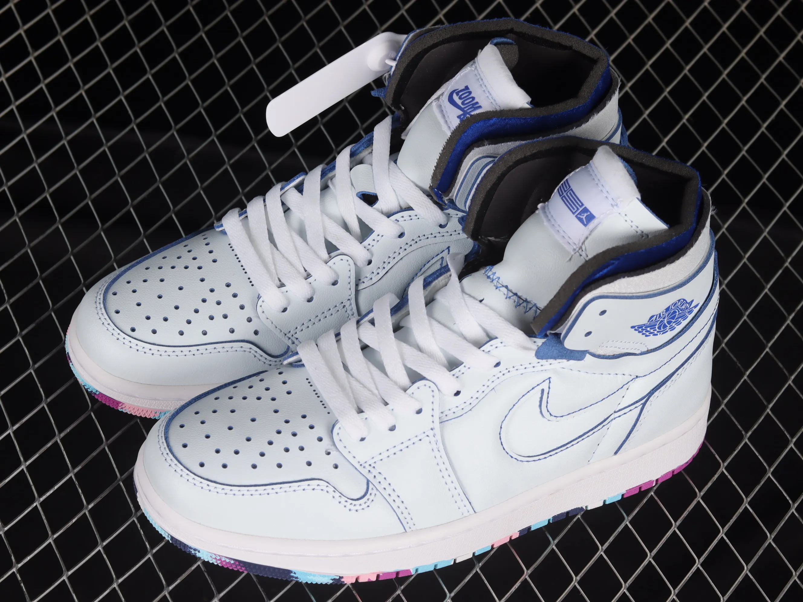 All categories Air Jordan Jordan series basketball shoes Air Jordan 1 High Air Jordan 1 Zoom CMFT "25 Years in China" AJ1 Joe 1 25th anniversary limited scratch-off high-top basketball shoes DX6036-111